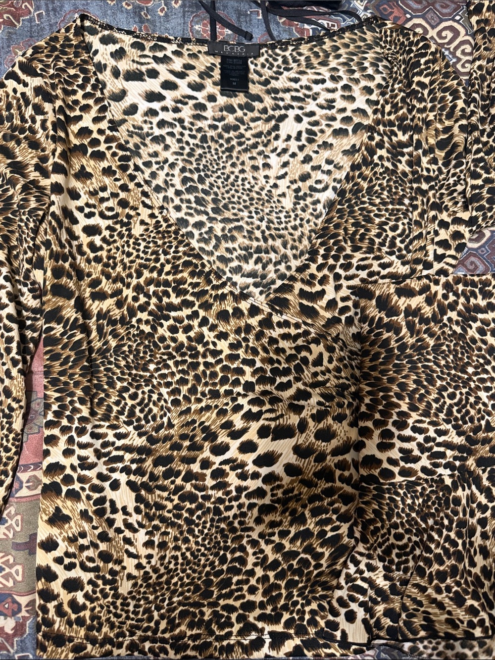 BCBG Leopard-Print V-Neck Long Sleeve Top and knee length skirt size medium